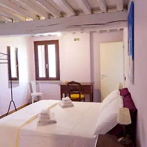 3* Pensión Antico Casale Caroli